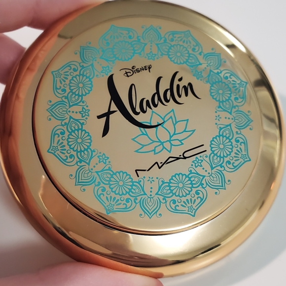 MAC Disney x Aladdin Powder Blush / bronzer - Your wish is my command - Picture 11 of 17